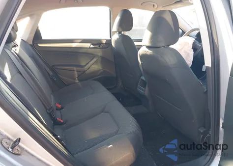 2013 Volkswagen Passat S z USA, uszkodzony, nr VIN 1VWAP7A3XDC130063